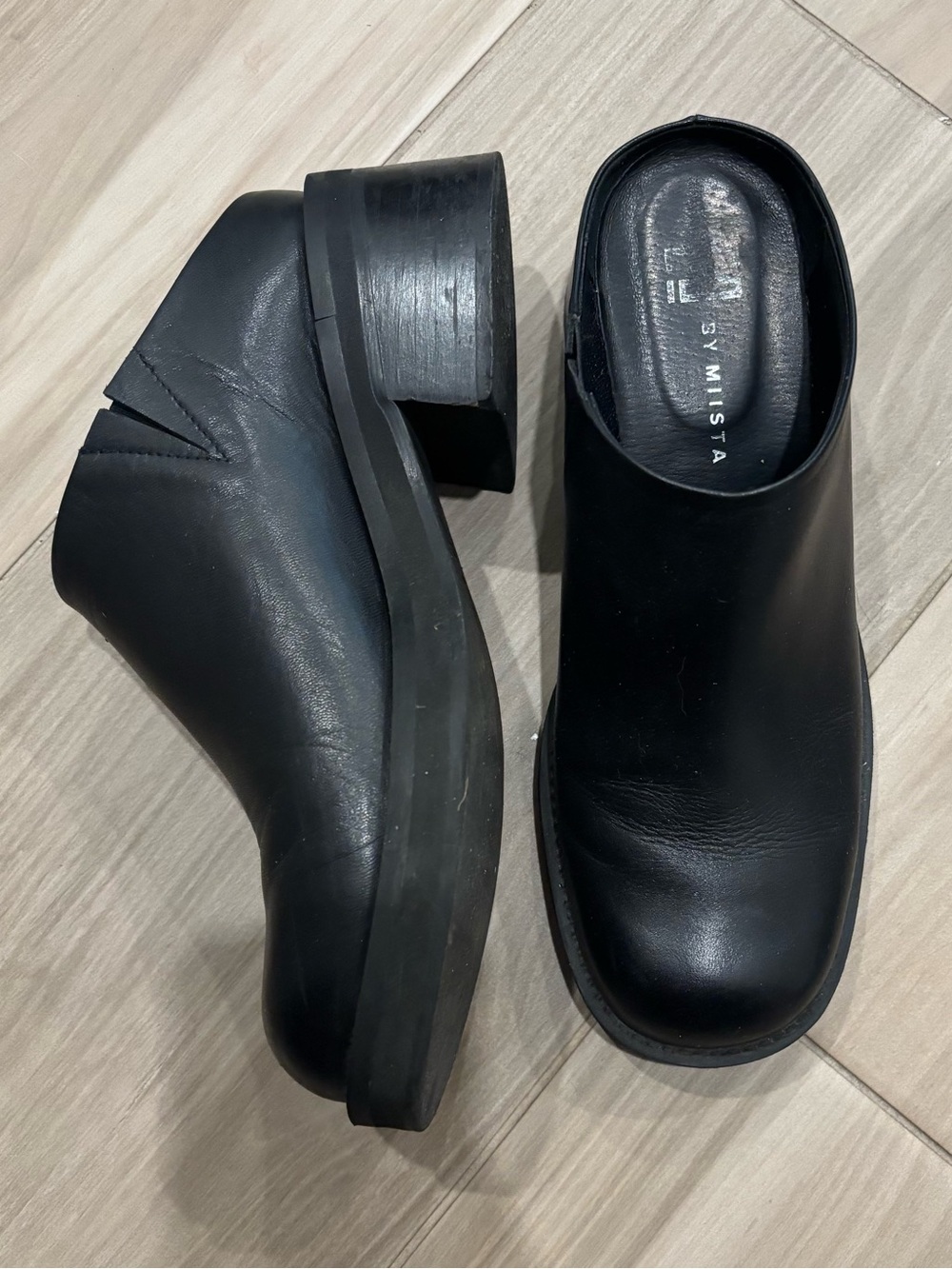 Miista Black Leather Slip-On Mule Clogs